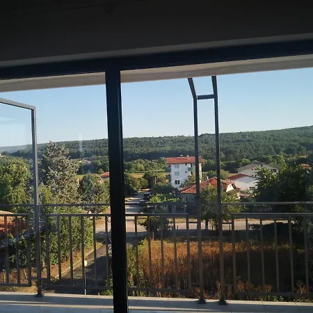 Weisser Schwan белият лебед Hotell *