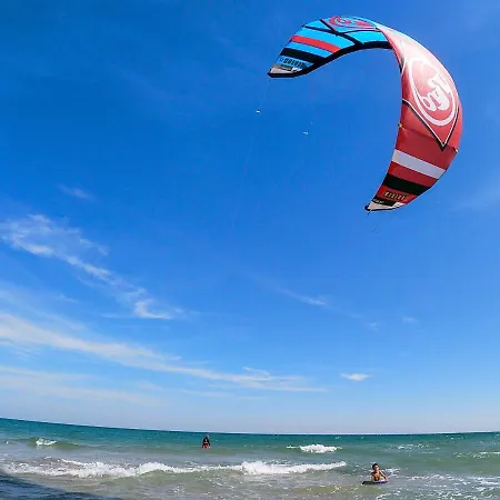 Weisser Schwan белият лебед Hotell *