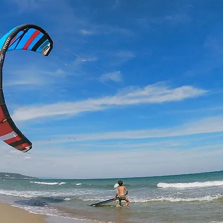 Weisser Schwan белият лебед Hotell Shkorpilovtsi