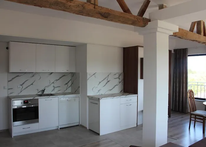 Хотел Weißer Schwan белият лебед *