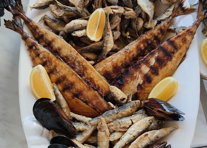 Weißer Schwan белият лебед Шкорпиловци