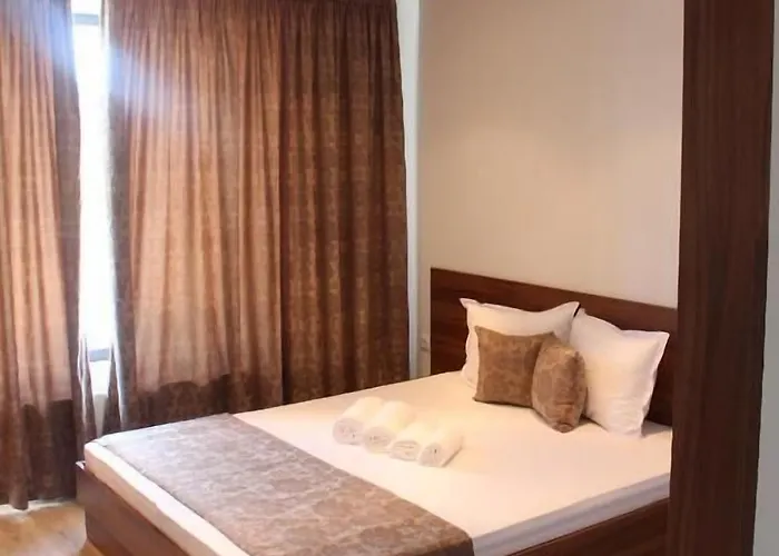 Weißer Schwan белият лебед Хотел