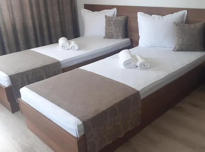 Hotel Weisser Schwan белият лебед *