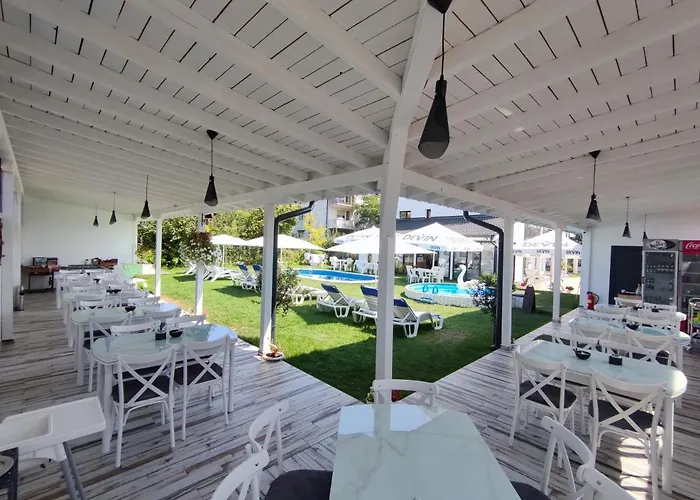 Hotel Weisser Schwan белият лебед