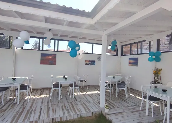 Weisser Schwan белият лебед Hotel